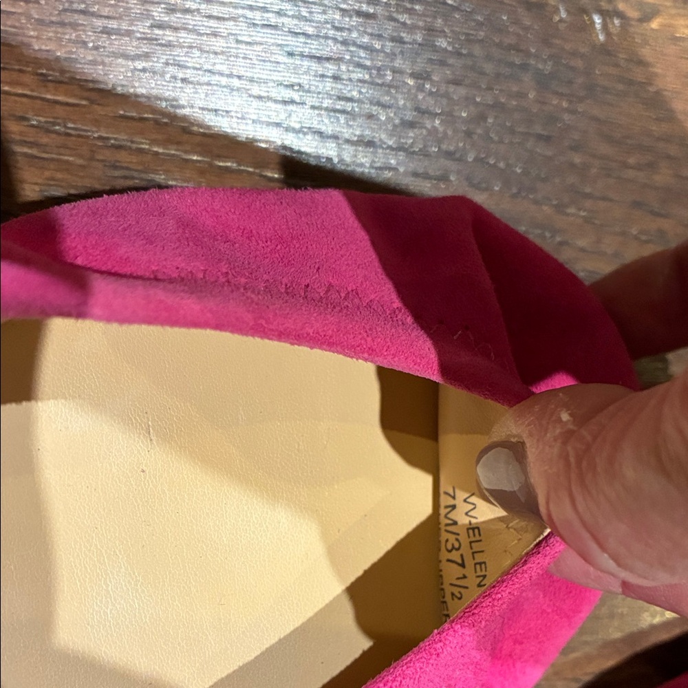 Vince Camuto Women's Pink Suede Flats - Picture 6 of 6